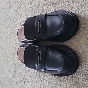 Linea Paolo Ellie Platform Loafer